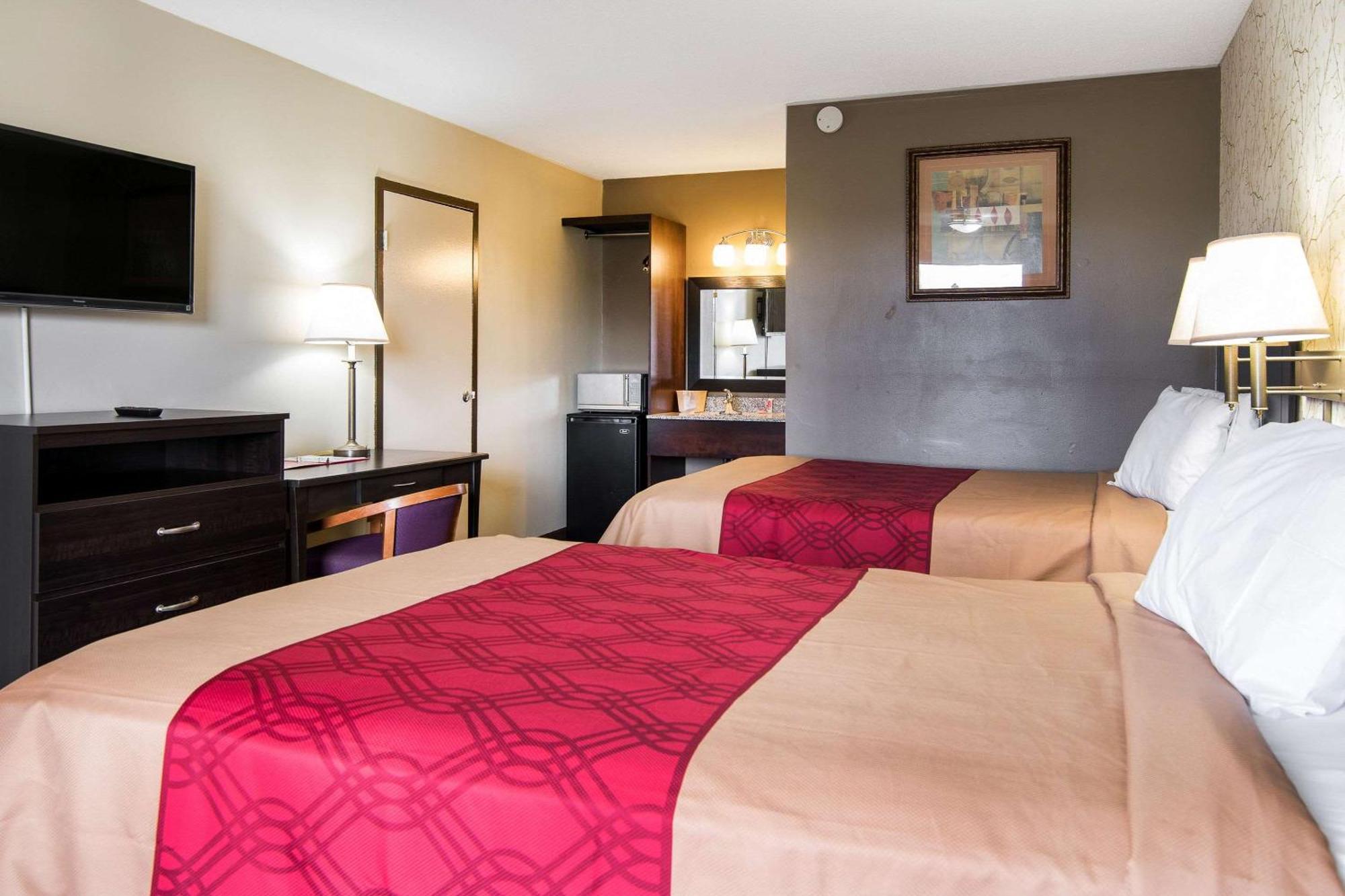 Econo Lodge Selma Екстериор снимка