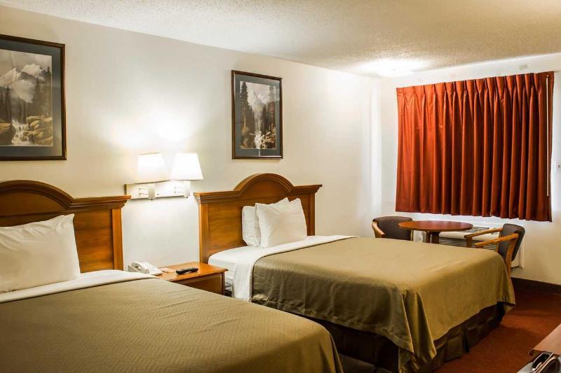 Econo Lodge Selma Екстериор снимка