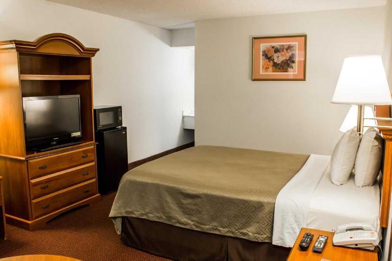 Econo Lodge Selma Екстериор снимка