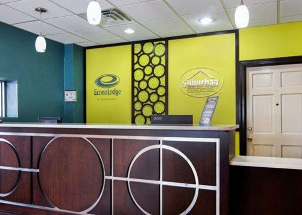 Econo Lodge Selma Интериор снимка